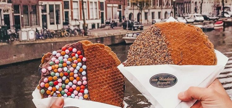 Thưởng thức ẩm thực Amsterdam: Khi trái tim lỡ lạc nhịp