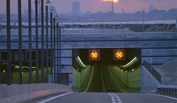Cầu Oresund, dải lụa kỳ vĩ ẩn hiện giữa Đại Tây Dương