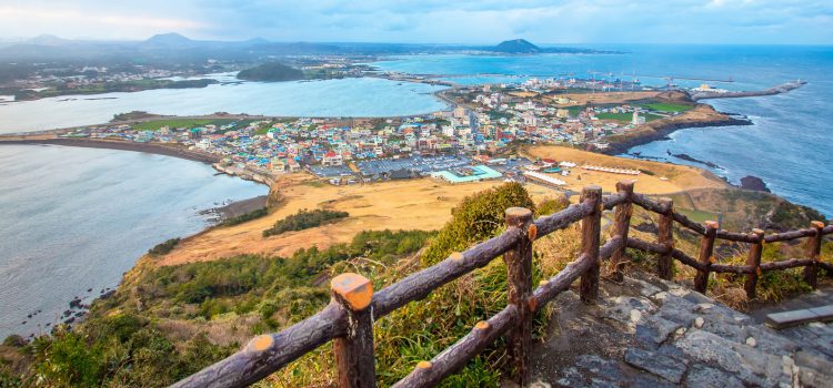 Du lịch Jeju tới bối cảnh phim “Nơi đảo xanh” ngập tràn hạnh phúc