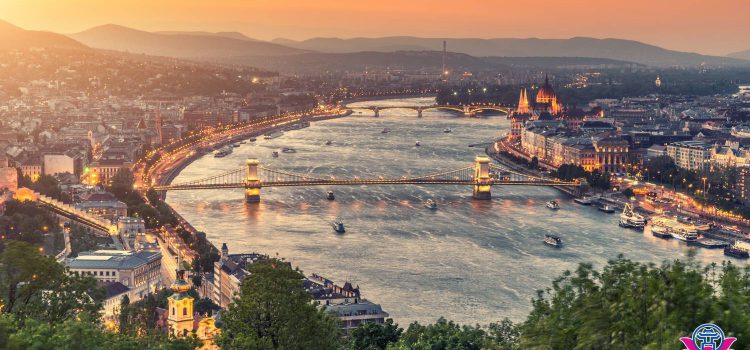 Danube, dòng sông của trầm tích văn hóa xứ Đông Âu qua thủ đô Budapest, Hungary.