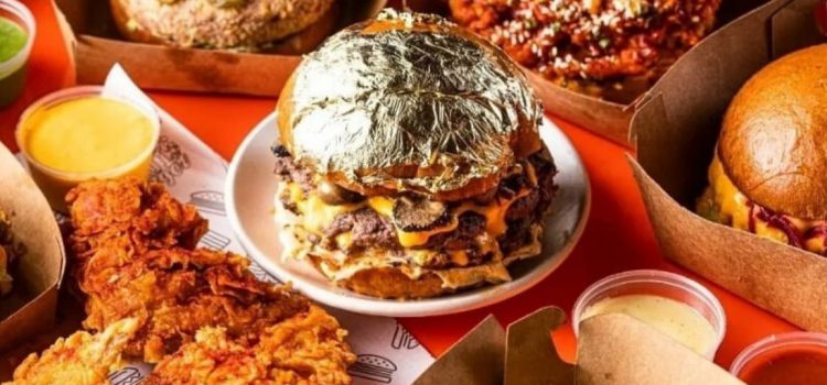 Burger phủ vàng lá ở Ấn Độ