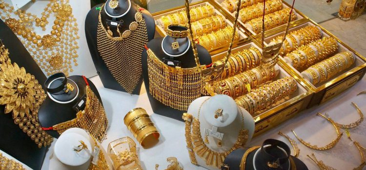 Gold Souk, khu chợ chứa chục tấn vàng ở Dubai