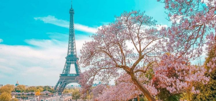 Hội chứng Paris khiến du khách nôn ói, ảo giác?