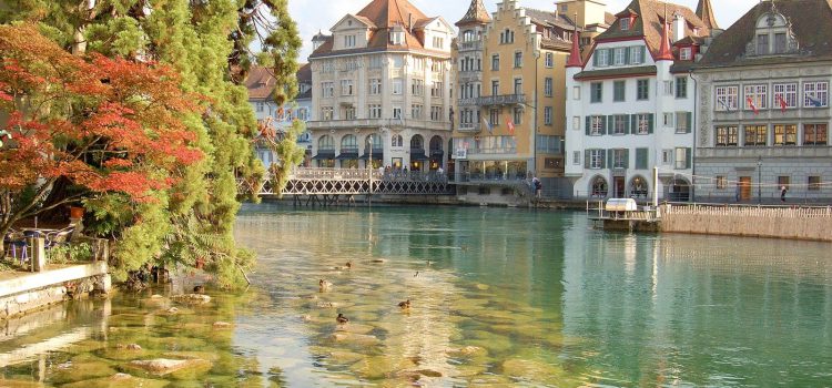 5 khoảnh khắc đáng nhớ của khách du lịch Lucerne