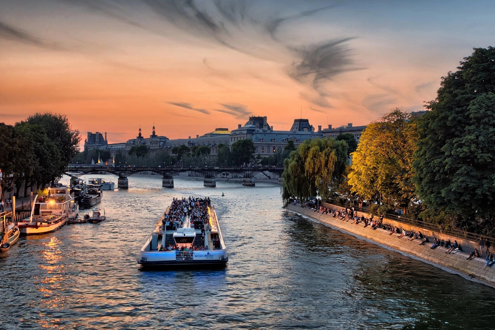 Du khách tới Paris sắp có thể… tắm ở Seine