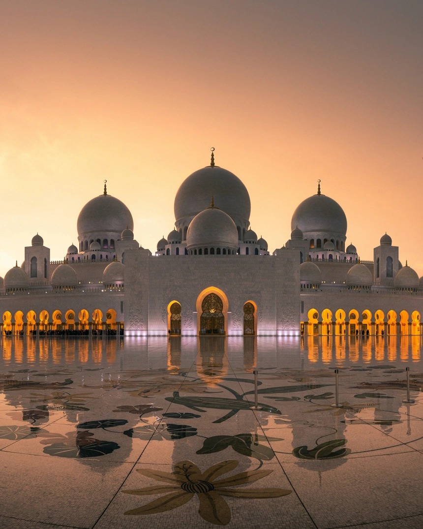 Kiệt tác đền thờ Hồi giáo Sheikh Zayed thể hiện sinh động lối sống, tín ngưỡng, văn hóa của người dân Abu Dhabi. Ảnh: Daniel Olah/Unsplash.