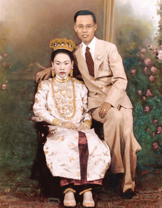 Người phụ nữ Malaysia kết hôn cùng những người đàn ông Trung Quốc. Hậu duệ của họ chính là người Peranakan tại Singapore. Ảnh: Layout.