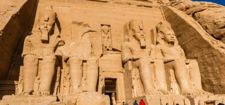Khám phá ngôi đền Abu Simbel kiệt tác kiến trúc Ai Cập cổ đại
